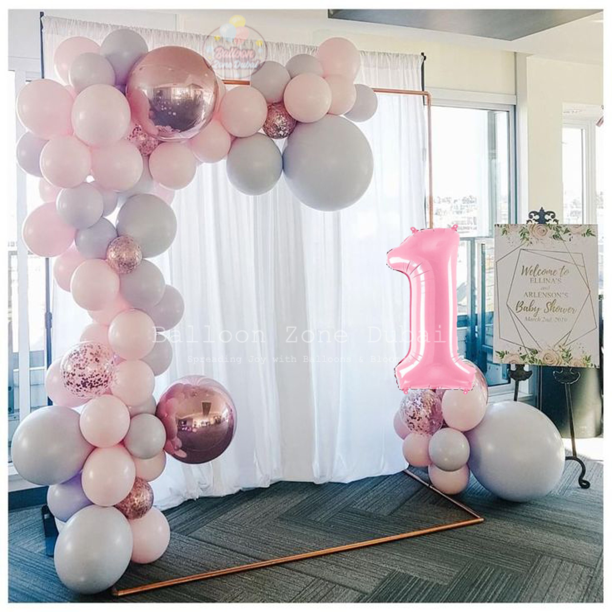 1st Birthday Balloon Decoration in Dubai Package
