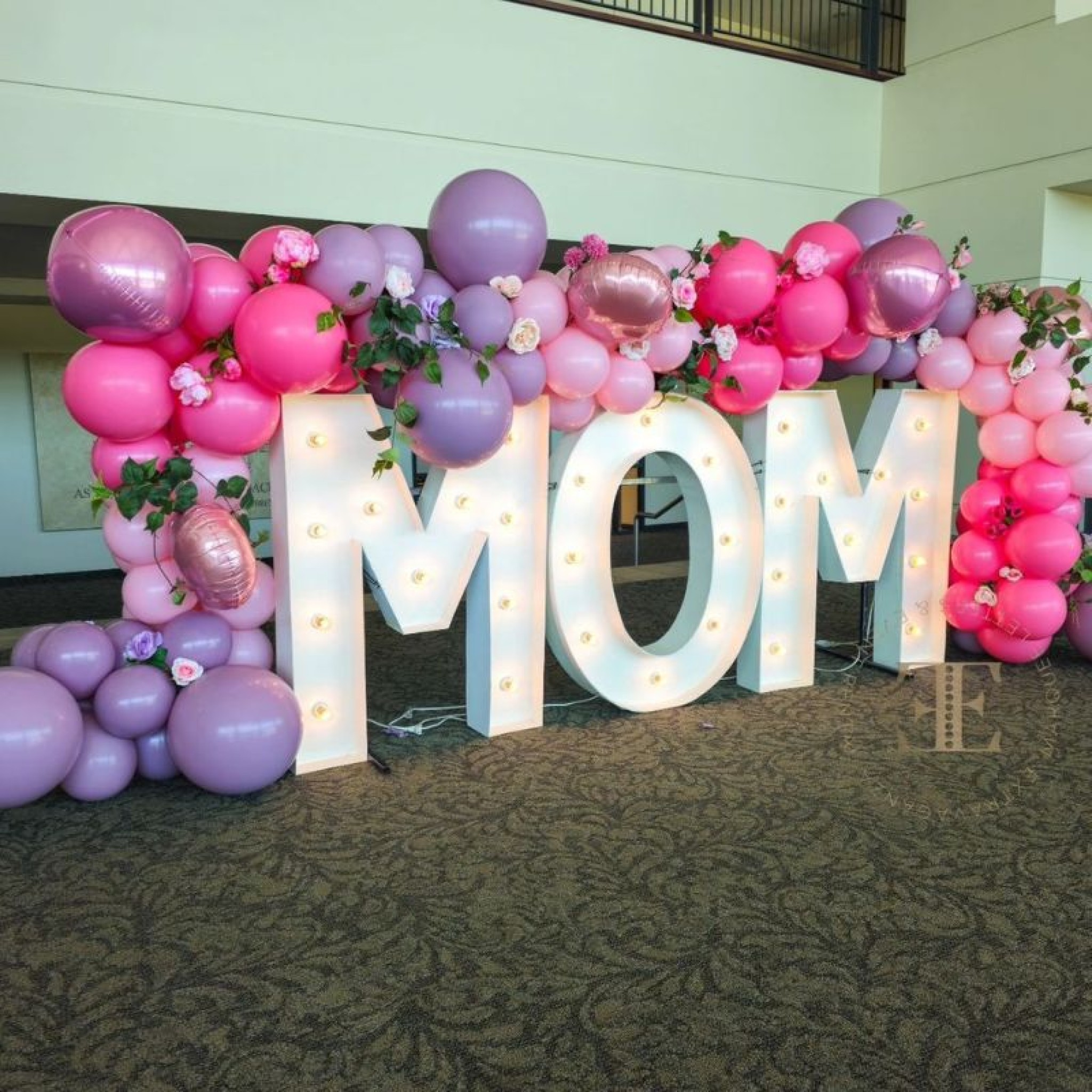 Luxury MOM Marquee Letters with Pink & Lavender Organic Balloon