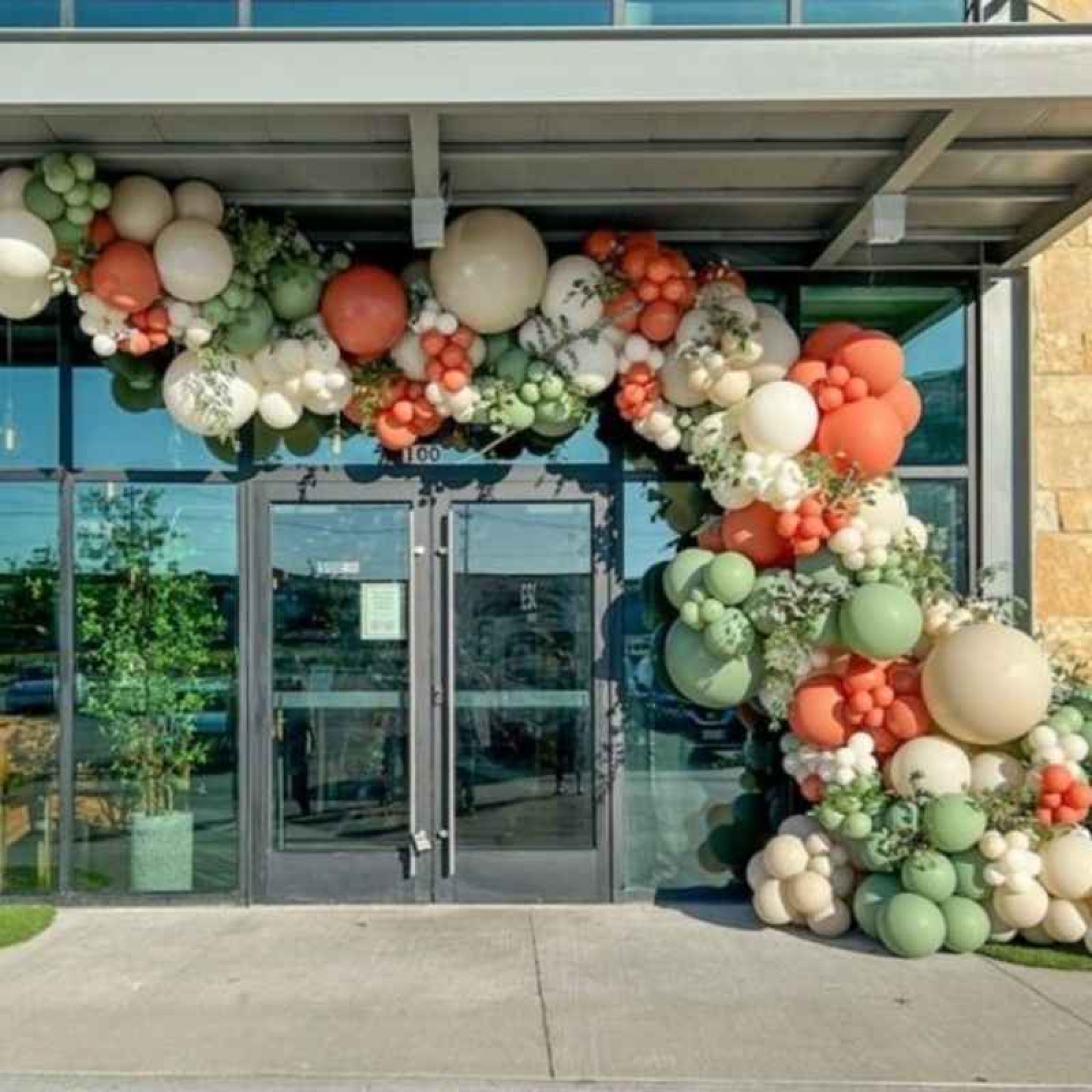 Luxury Organic Balloon Entrance Garland 