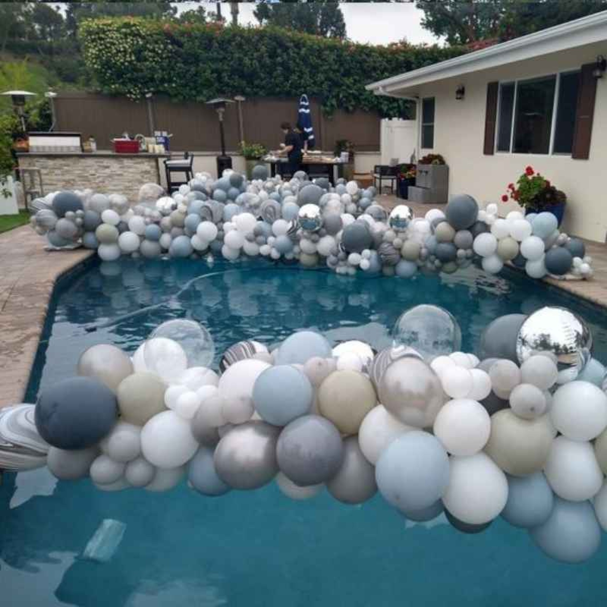 White, Silver & Blue Organic Balloon Arch 