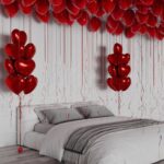 surprise in a hotel balloons