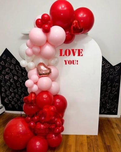 Anniversary balloons