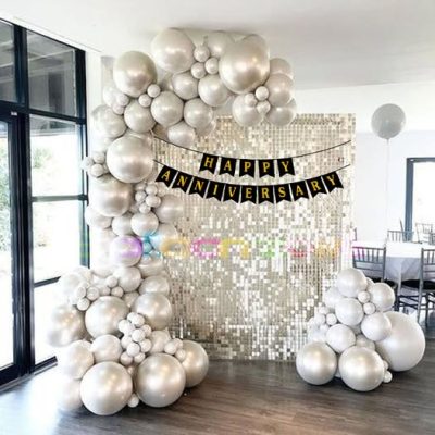 Anniversary balloons