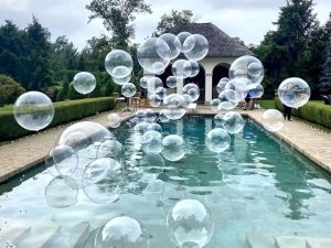 swimming pool balloons
